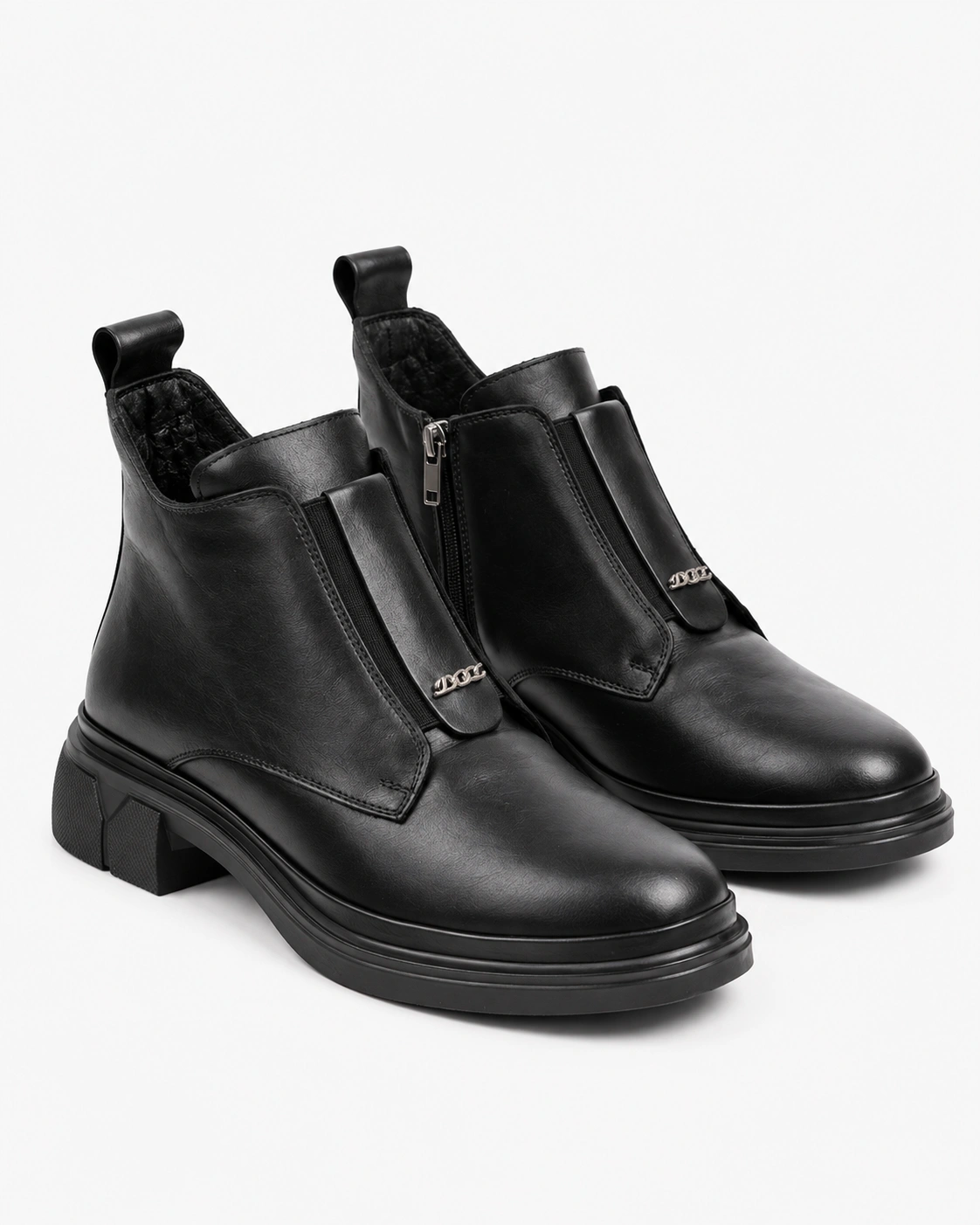 Botine negre pentru fiecare zi
