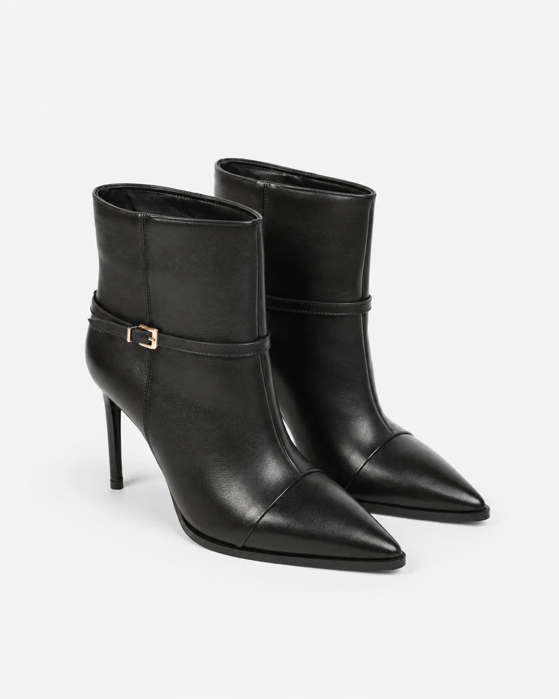 Botine înalte cu toc