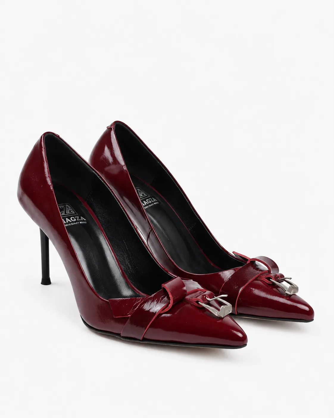 Pantofi eleganți cu toc subțire