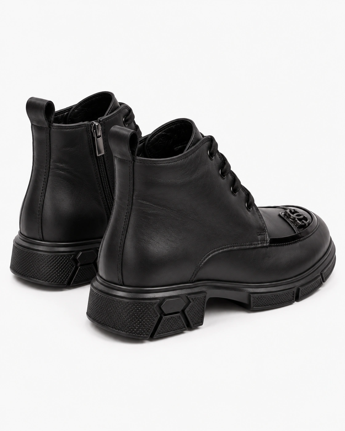 Botine de toamnă cu șireturi — fotografia 3 din 4