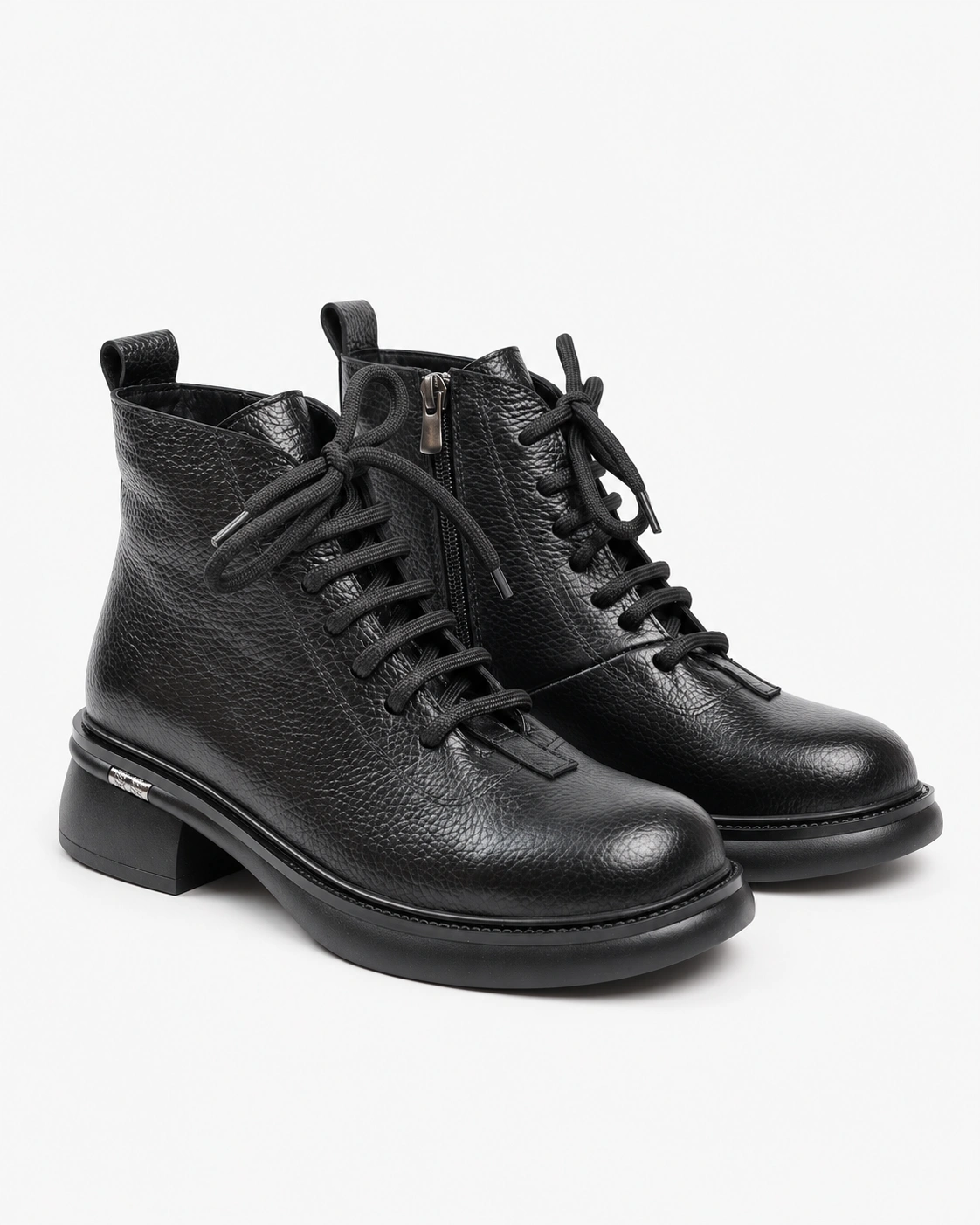 Botine de toamnă cu textură croco