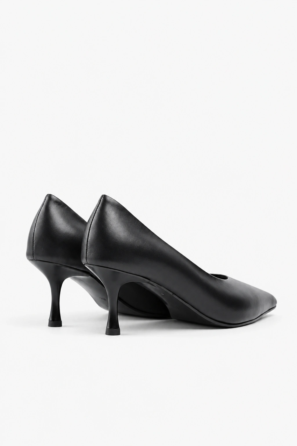 Pantofi clasici din piele — fotografia 4 din 5