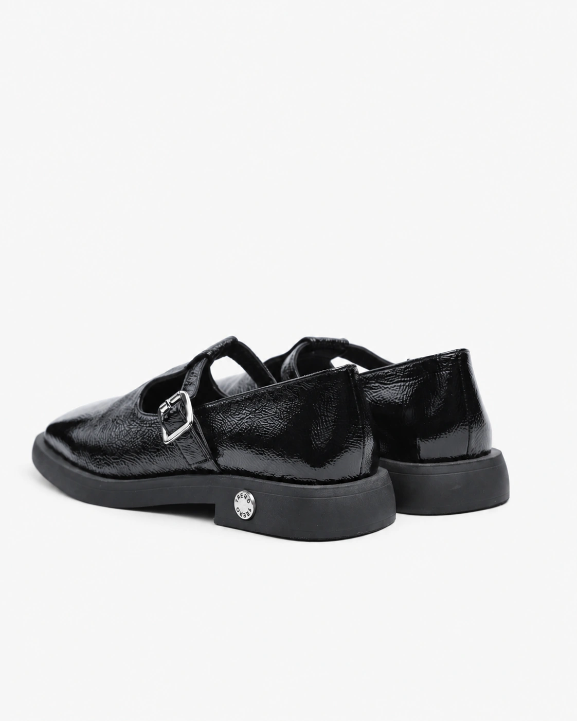 Pantofi casual lăcuiți cu baretă — fotografia 5 din 5