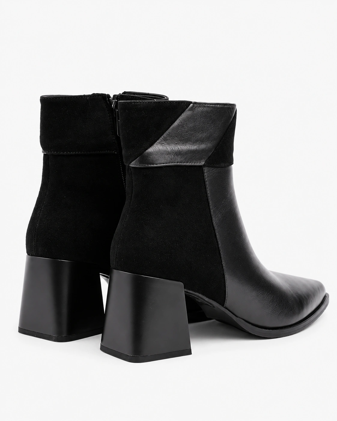 Botine cu vârf ascuțit — fotografia 4 din 4