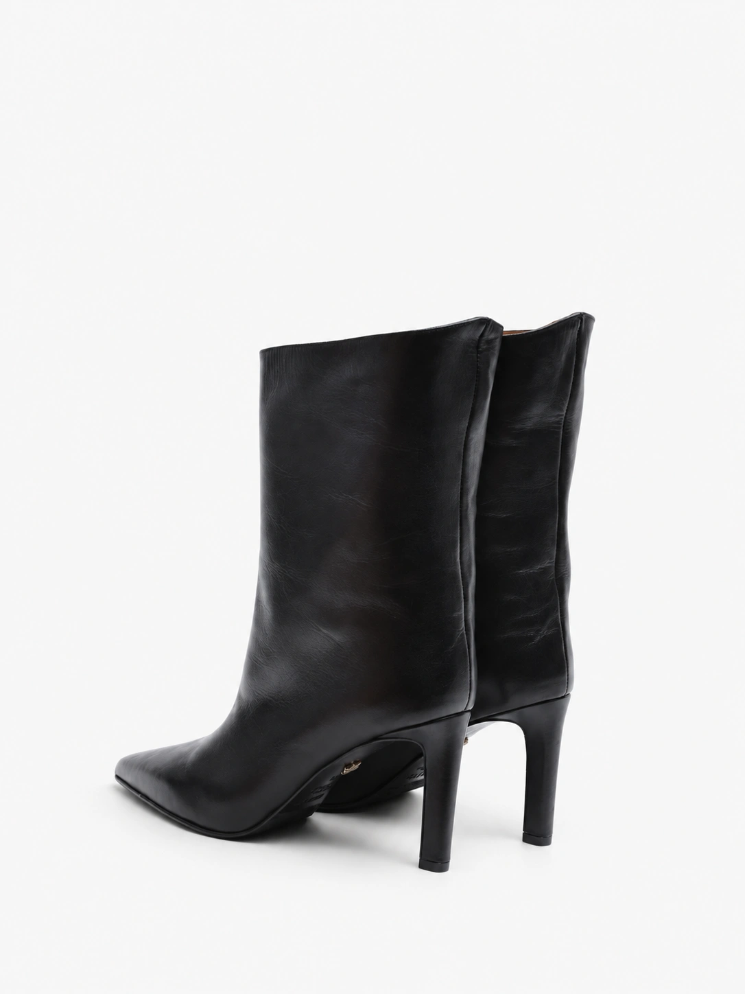 Botine negre în stil minimalist — fotografia 4 din 5