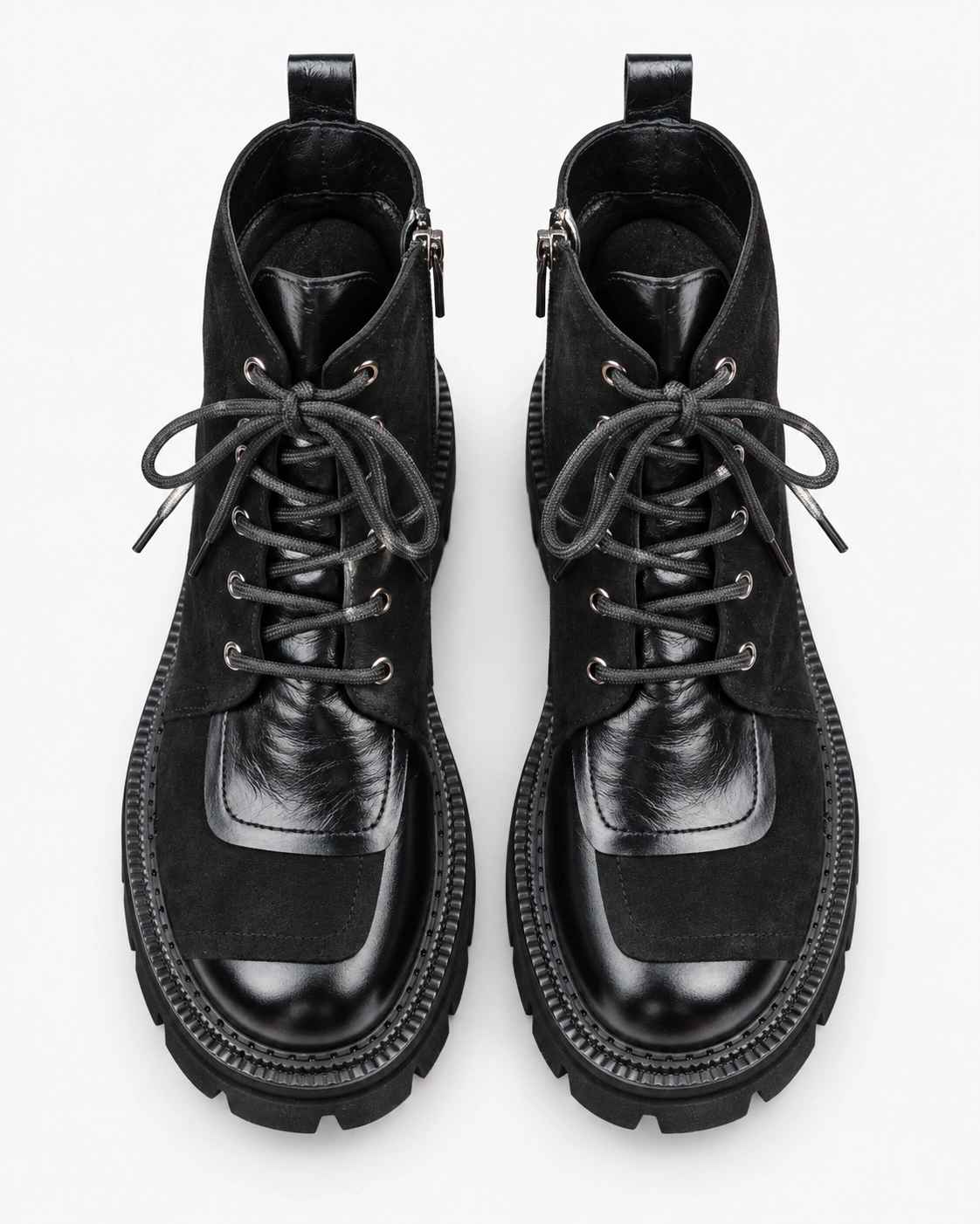 Botine negre în stil grunge — fotografia 5 din 5