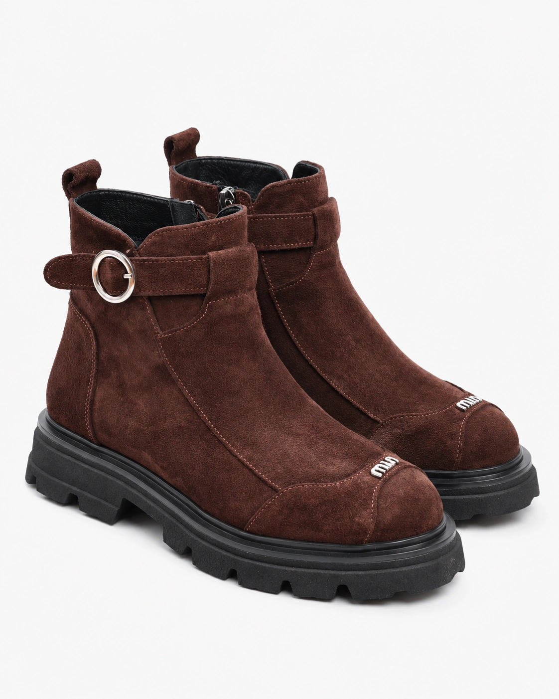 Botine maro cu talpă masivă