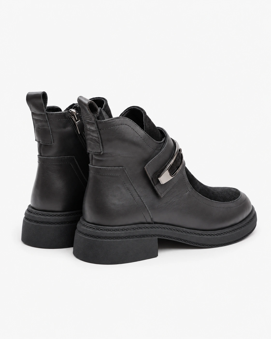 Botine negre de toamnă cu baretă — fotografia 4 din 5