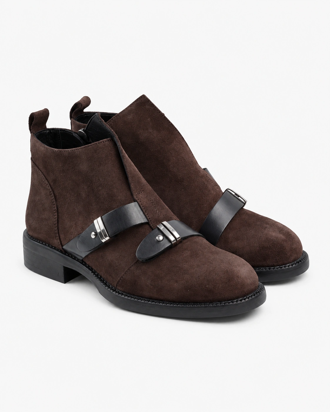 Botine din piele întoarsă cu barete
