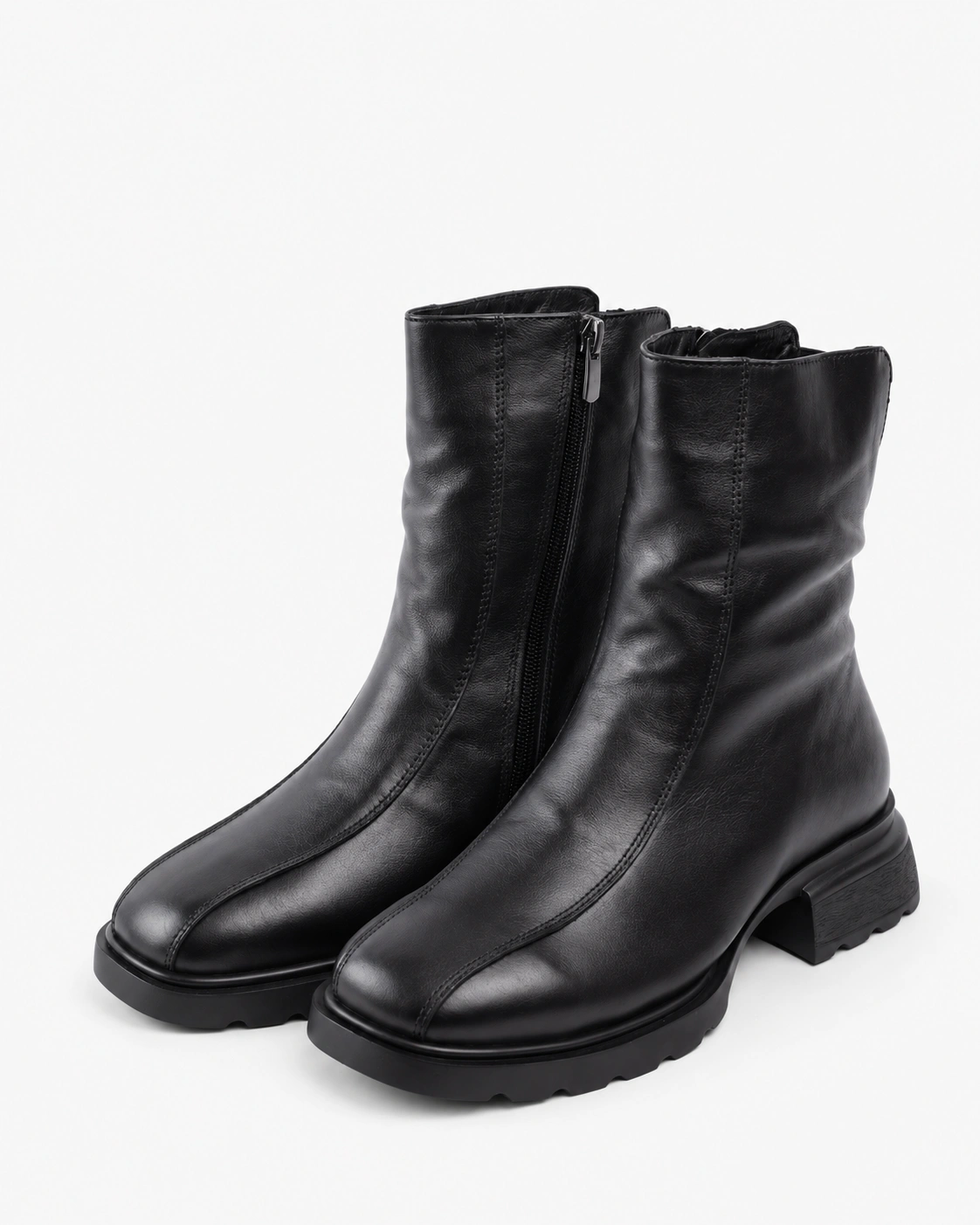 Botine de iarnă cu talpă striată