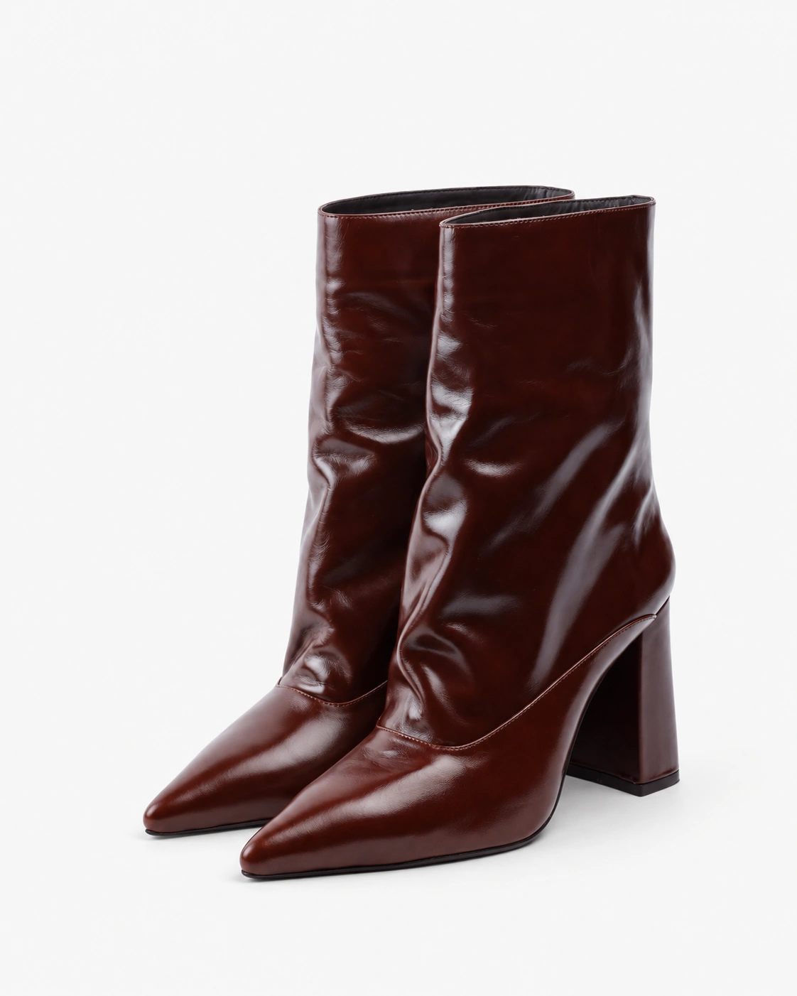 Botine maro din piele naturală laminată
