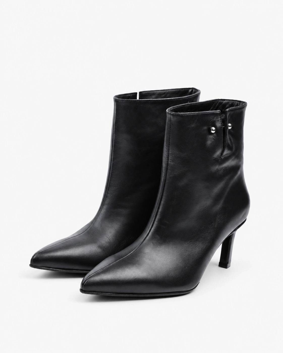 Botine negre cu toc subțire