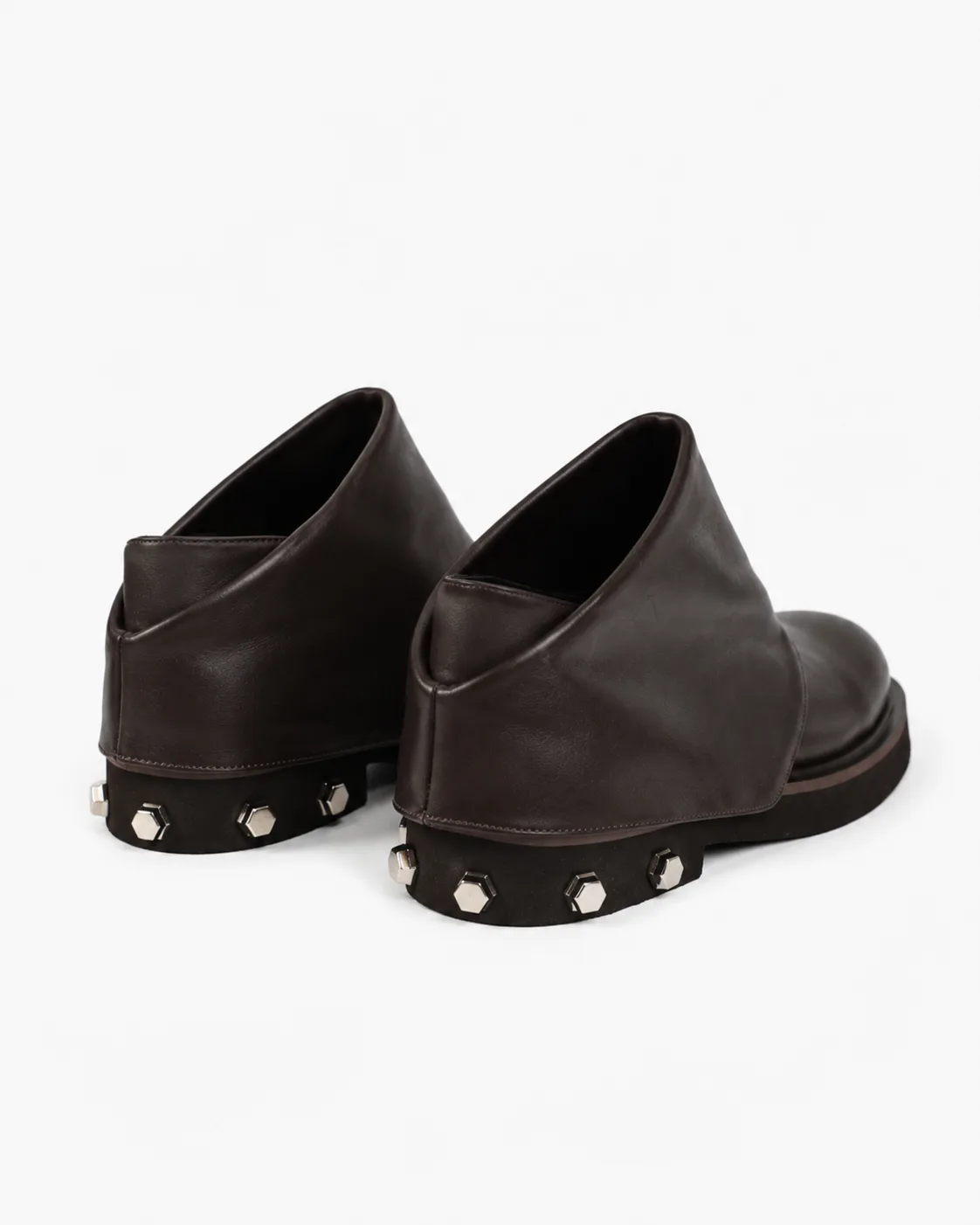 Botine cu design asimetric — fotografia 3 din 3