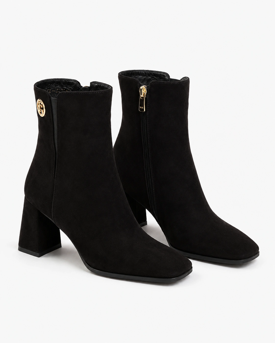 Botine negre cu siluetă minimalistă
