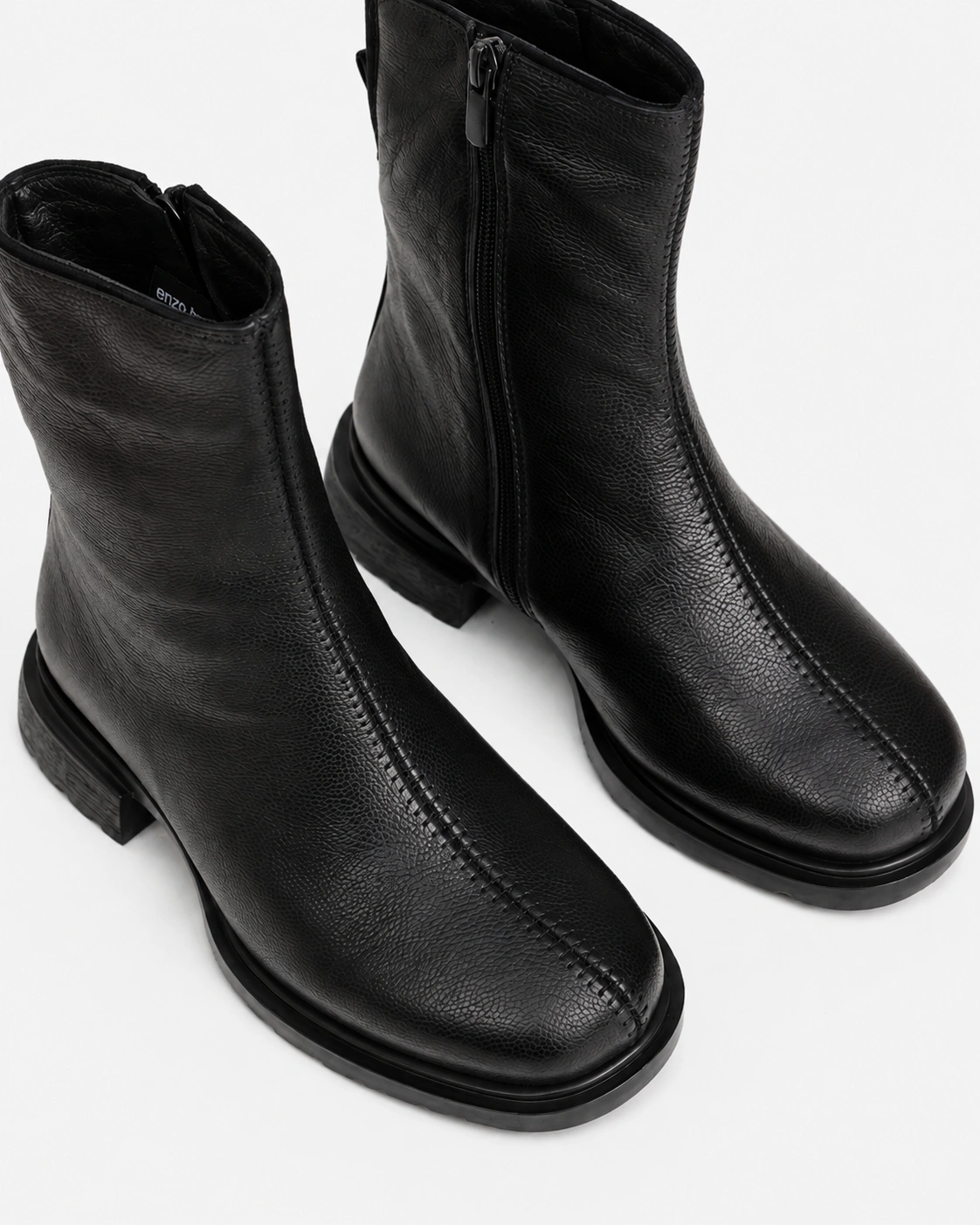 Botine de iarnă cu design minimalist — fotografia 4 din 4